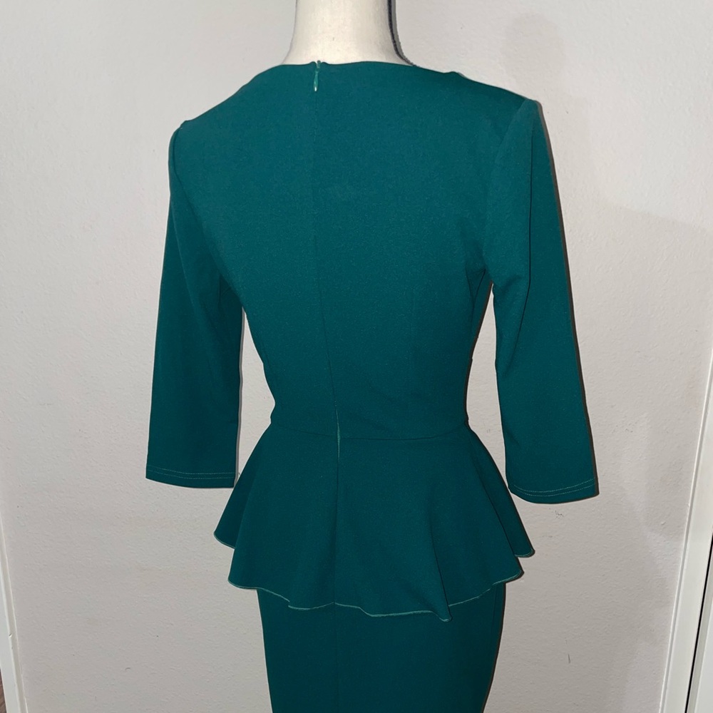 Classy cocktail dress - Picture 3 of 7